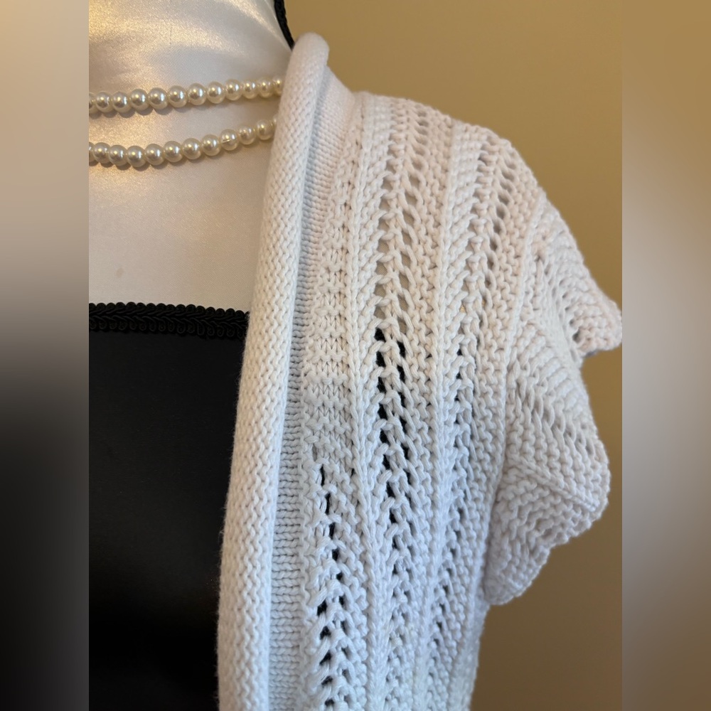 OLD NAVY White Sweater - Picture 2 of 8